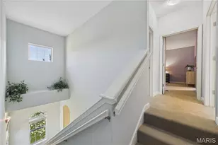 2662 Mcknight Crossing Ct, Saint Louis, MO 63124 - Photo 12