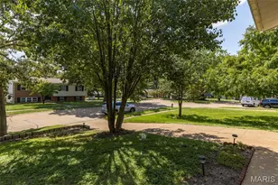 137 Huntleigh Forest Dr, Kirkwood, MO 63122 - Photo 12