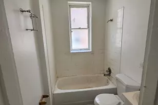 5239 Alaska Ave, Saint Louis, MO 63111 - Photo 8
