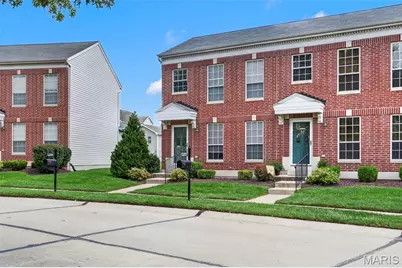 871 Boardwalk Springs Place, O'Fallon, MO 63368 - Photo 2
