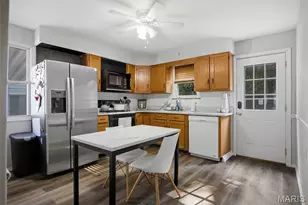 2520 Tamm Ave, Saint Louis, MO 63139 - Photo 4