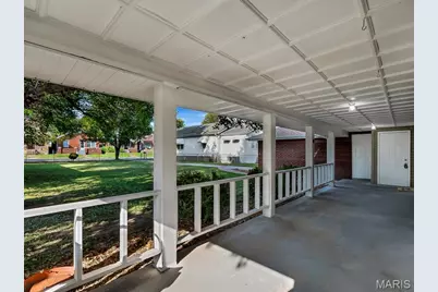 5724 Devonshire Avenue, Saint Louis, MO 63109 - Photo 2
