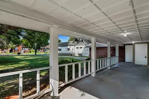 5724 Devonshire Ave, Saint Louis, MO 63109 - Photo 2