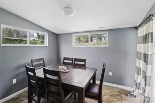 821 Font Ln, Bellefontaine Neighbors, MO 63137 - Photo 8