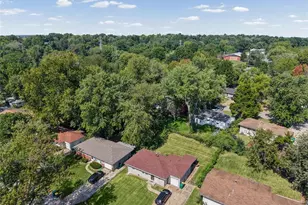 821 Font Ln, Bellefontaine Neighbors, MO 63137 - Photo 26