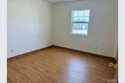 1201 W Locust Street, Bowling Green, MO 63334 - Photo 8