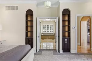 9998 Litzsinger Rd, Ladue, MO 63124 - Photo 20