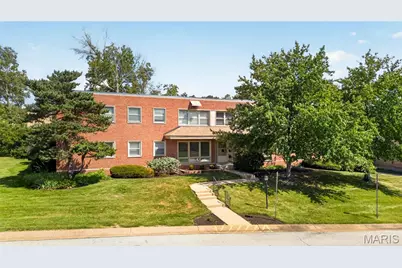 5 Delcrest Court #101, University City, MO 63124 - Photo 1