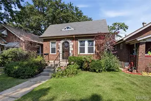 5223 Dewey Ave, Saint Louis, MO 63116 - Photo 2