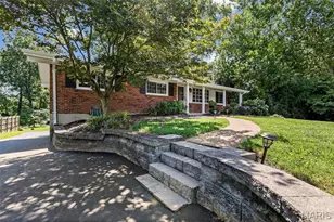 11706 Doverhill Dr, Sunset Hills, MO 63128 - Photo 4