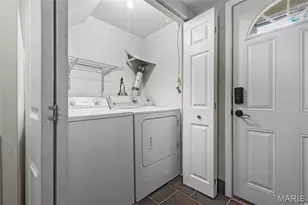 11706 Doverhill Dr, Sunset Hills, MO 63128 - Photo 68