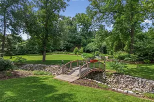 11706 Doverhill Dr, Sunset Hills, MO 63128 - Photo 74