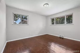 11706 Doverhill Dr, Sunset Hills, MO 63128 - Photo 34