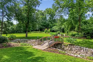 11706 Doverhill Dr, Sunset Hills, MO 63128 - Photo 6