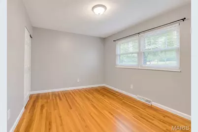 1610 Saint Anthony Lane, Florissant, MO 63033 - Photo 24