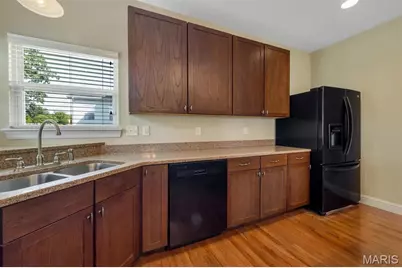 1016 Gardenbridge Place, Saint Charles, MO 63303 - Photo 26