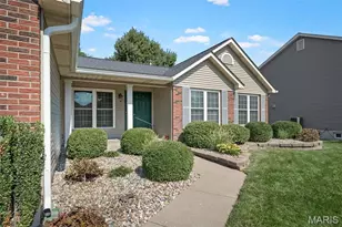 1822 Highgrove Dr, O'Fallon, MO 63366 - Photo 4