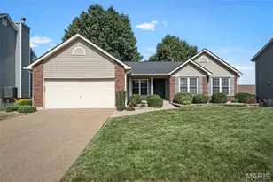 1822 Highgrove Dr, O'Fallon, MO 63366 - Photo 1