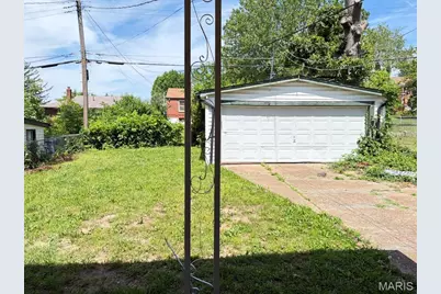 4713 Begg Boulevard, Normandy, MO 63121 - Photo 2