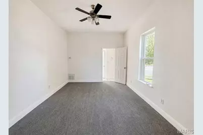 501 S Washington Street, Farmington, MO 63640 - Photo 4