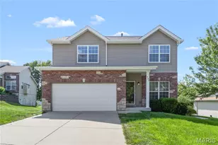 465 Fall River Ln, Saint Charles, MO 63304 - Photo 1