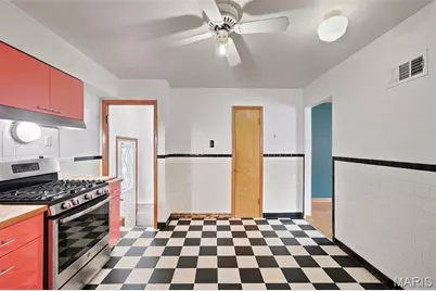 10408 Dandridge Drive, Saint Louis, MO 63123 - Photo 6