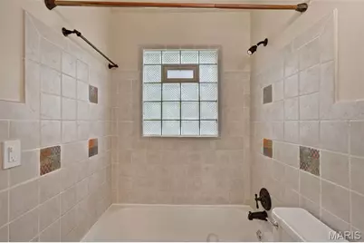 10408 Dandridge Drive, Saint Louis, MO 63123 - Photo 14