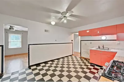 10408 Dandridge Drive, Saint Louis, MO 63123 - Photo 2