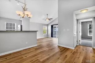 1117 Arbor Creek Dr, Saint Louis, MO 63122 - Photo 4
