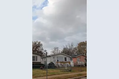 2226 Sullivan Avenue, Saint Louis, MO 63107 - Photo 2
