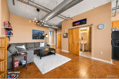 2020 Washington Avenue #404, Saint Louis, MO 63103 - Photo 8