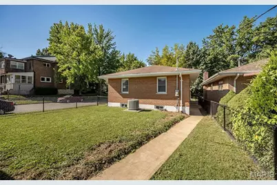 4383 Holly Hills Boulevard, Saint Louis, MO 63116 - Photo 34