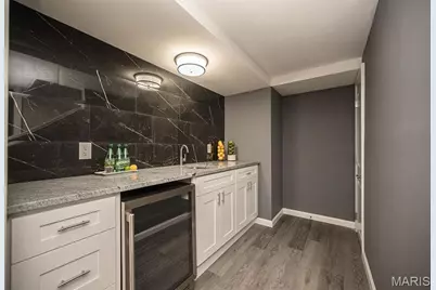 4383 Holly Hills Boulevard, Saint Louis, MO 63116 - Photo 24