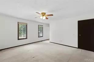 1901 Riverwood Trails Dr, Florissant, MO 63031 - Photo 32