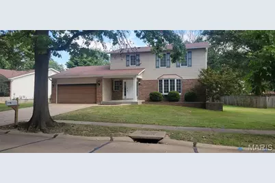 1901 Riverwood Trails Drive, Florissant, MO 63031 - Photo 1