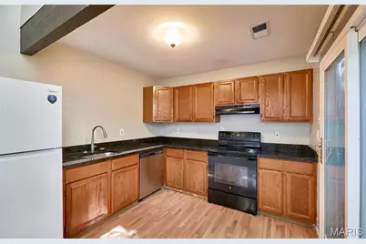 1470 Pine Row Court, Saint Louis, MO 63146 - Photo 12