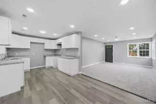 208 Elm St, Potosi, MO 63664 - Photo 2