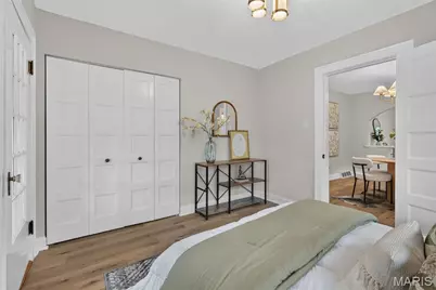 3814 Burgen Avenue, Saint Louis, MO 63116 - Photo 12