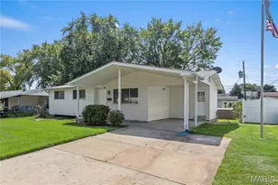 1770 Tahoe Dr, Florissant, MO 63031 - Photo 2