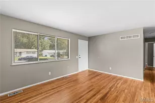 1770 Tahoe Dr, Florissant, MO 63031 - Photo 4