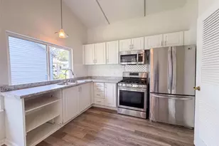 5277 Suntrail Dr, Black Jack, MO 63033 - Photo 6