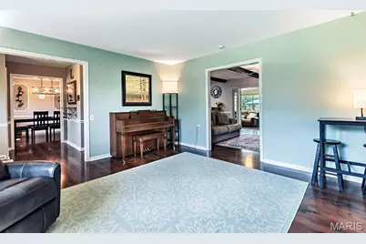 9047 Lowill Lane, Crestwood, MO 63126 - Photo 6
