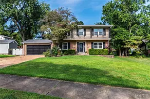 9047 Lowill Ln, Crestwood, MO 63126 - Photo 2