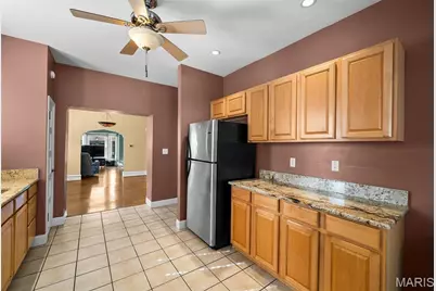 5347 Devonshire Avenue, Saint Louis, MO 63109 - Photo 16