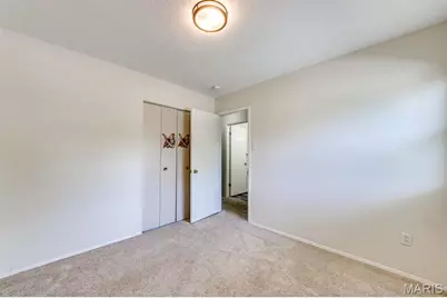 230 Braeshire Drive #E, Ballwin, MO 63021 - Photo 32