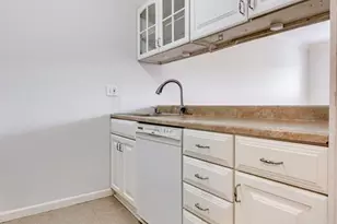 230 Braeshire Dr, Ballwin, MO 63021 - Photo 18