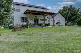 203 Wildflower Ridge Dr, Wentzville, MO 63385 - Photo 58