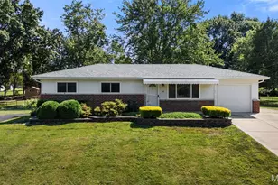 21 Della Dr, Fenton, MO 63026 - Photo 48