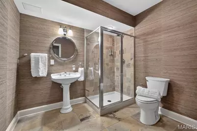 44 Broadview Drive, Saint Louis, MO 63105 - Photo 28