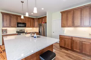 113 Gronefeld Ct, Saint Charles, MO 63303 - Photo 6